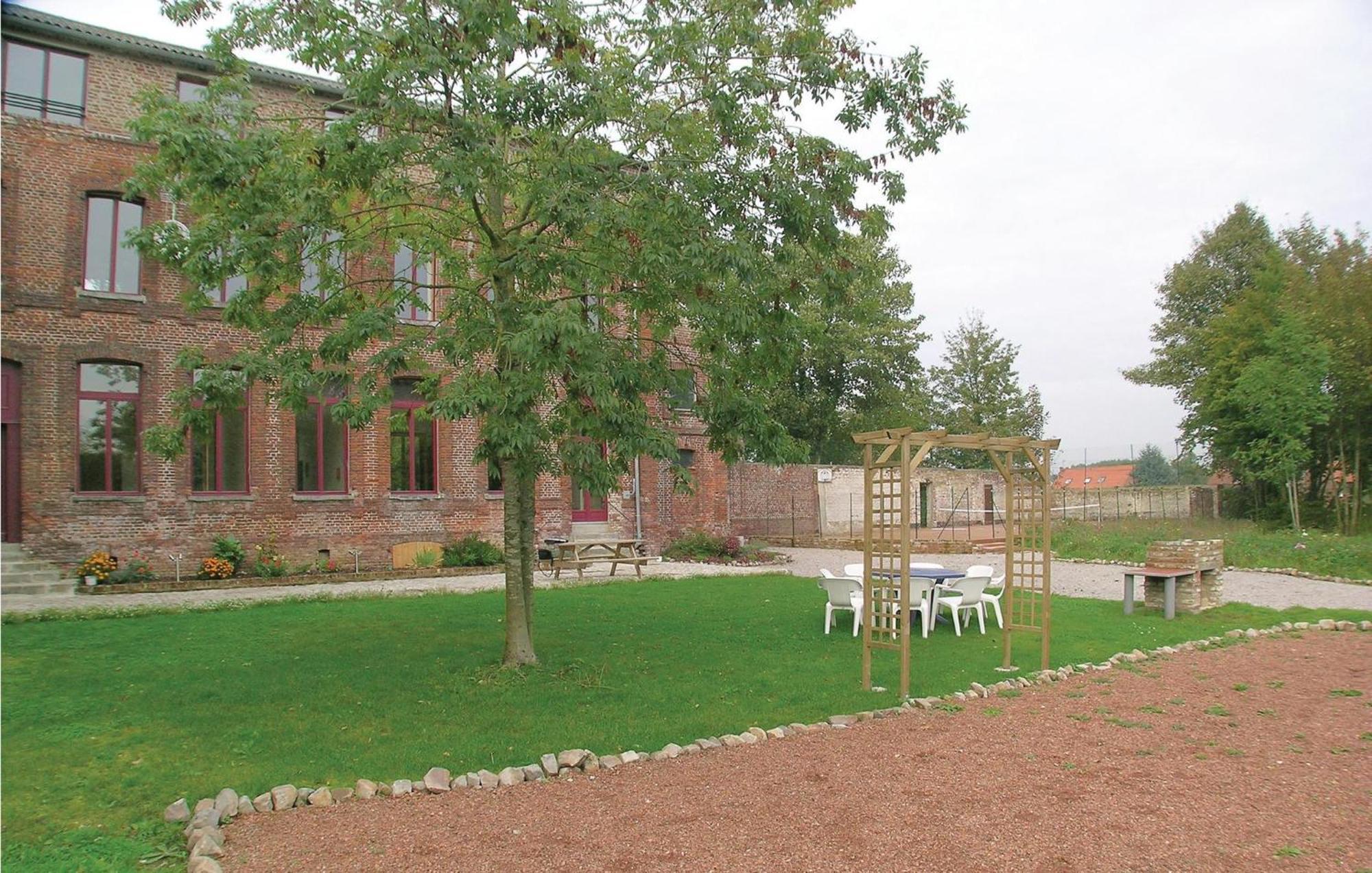 Pet Friendly Home In Quiestede With Kitchen Bagian luar foto